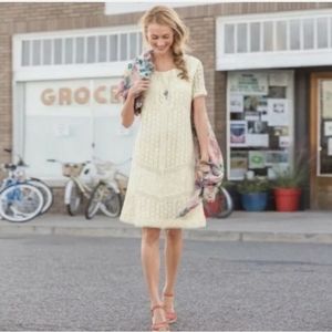 Sundance River Eyelet Dress Lined Petite Size 6 P6 Cream Color Above The Knee